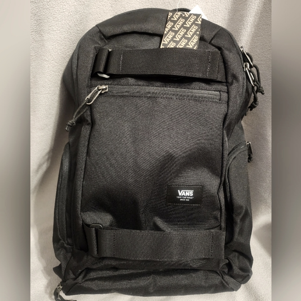 New NWT Vans DX Skatepack Teen Skater Backpack Bookbag